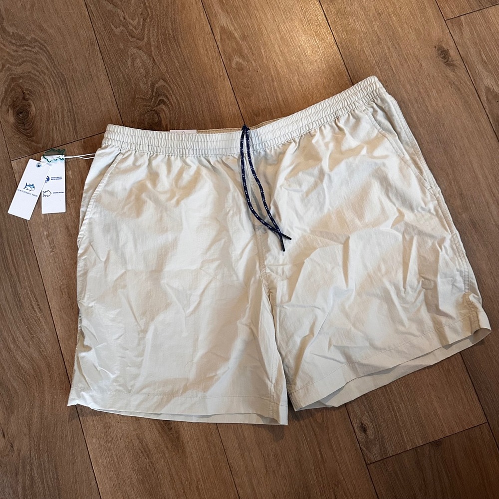 Southern Tide Shoreline Shorts Mens XL Tan Recycled Nylon Quick Dry Swim Trunks